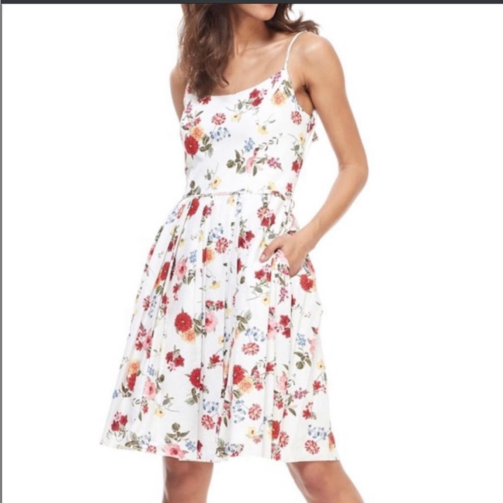 Gal Meets Glam Cassie Dress
